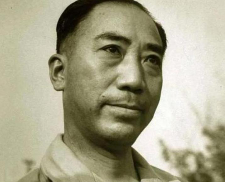 1946年，戴笠在岱山坠机身亡，在搜寻人员还没来之前，坠毁飞机上的焦铁却被别人悄