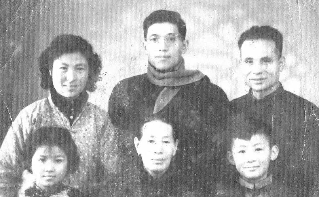 1961年，54岁的邱行湘仍然单身一人，原国民党74军军长邱维达见邱行湘日子过得