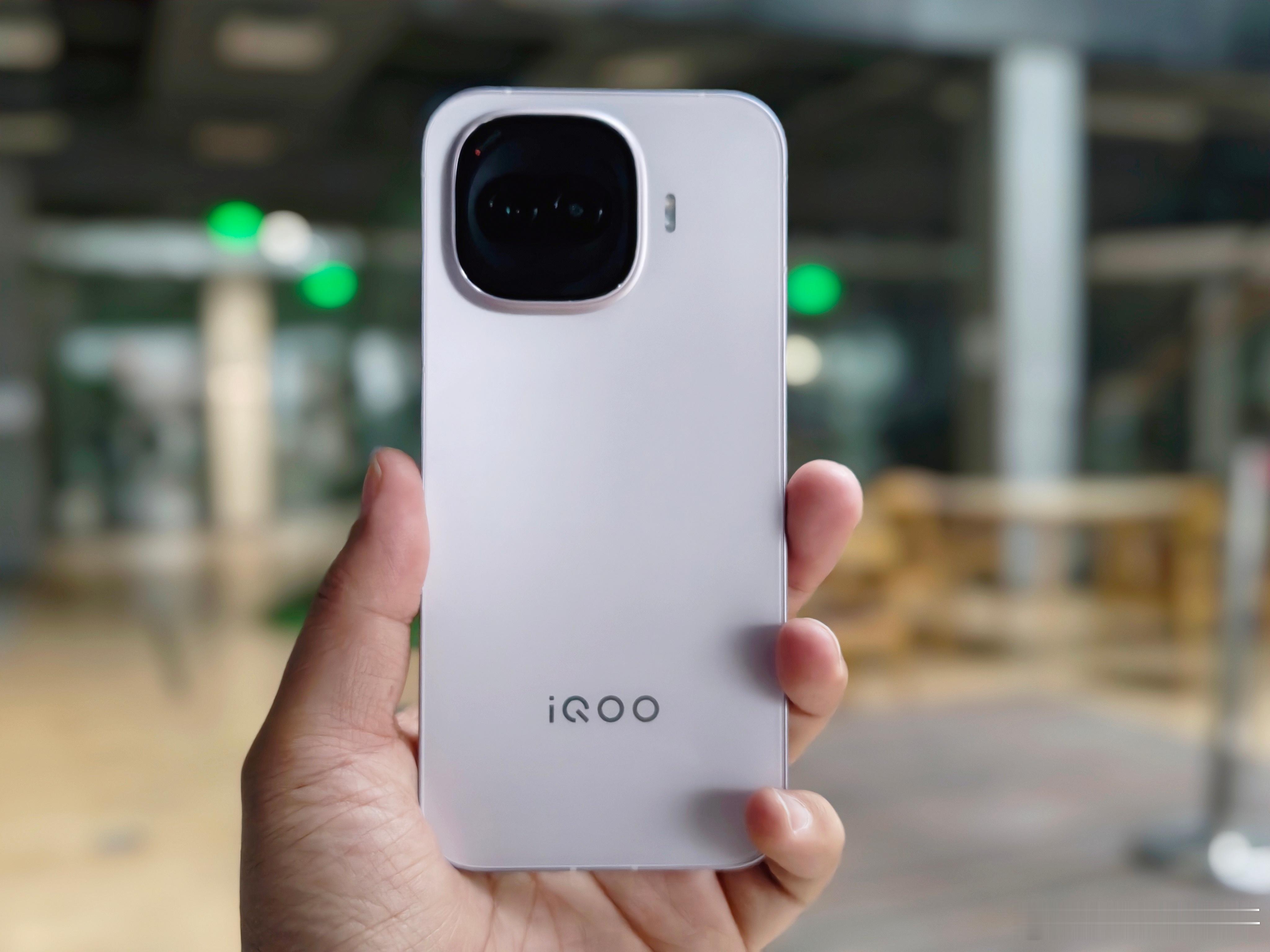 iQOOZ11Turbo试用机寄回去有段时间了，我真的太想念我的iQOOZ