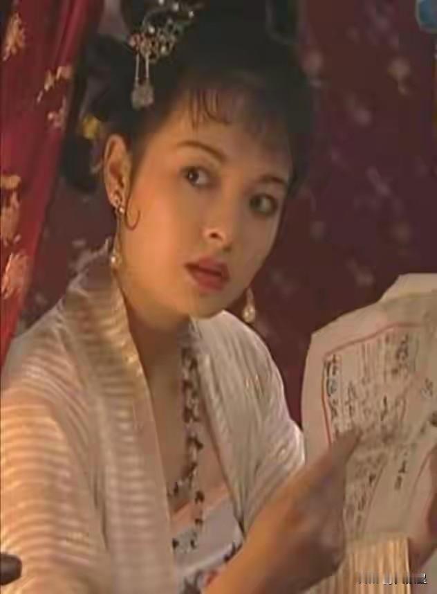 聊一聊《水浒》——阎婆惜98版电视剧《水浒》里，阎婆惜演得挺好。漂亮、有点泼、