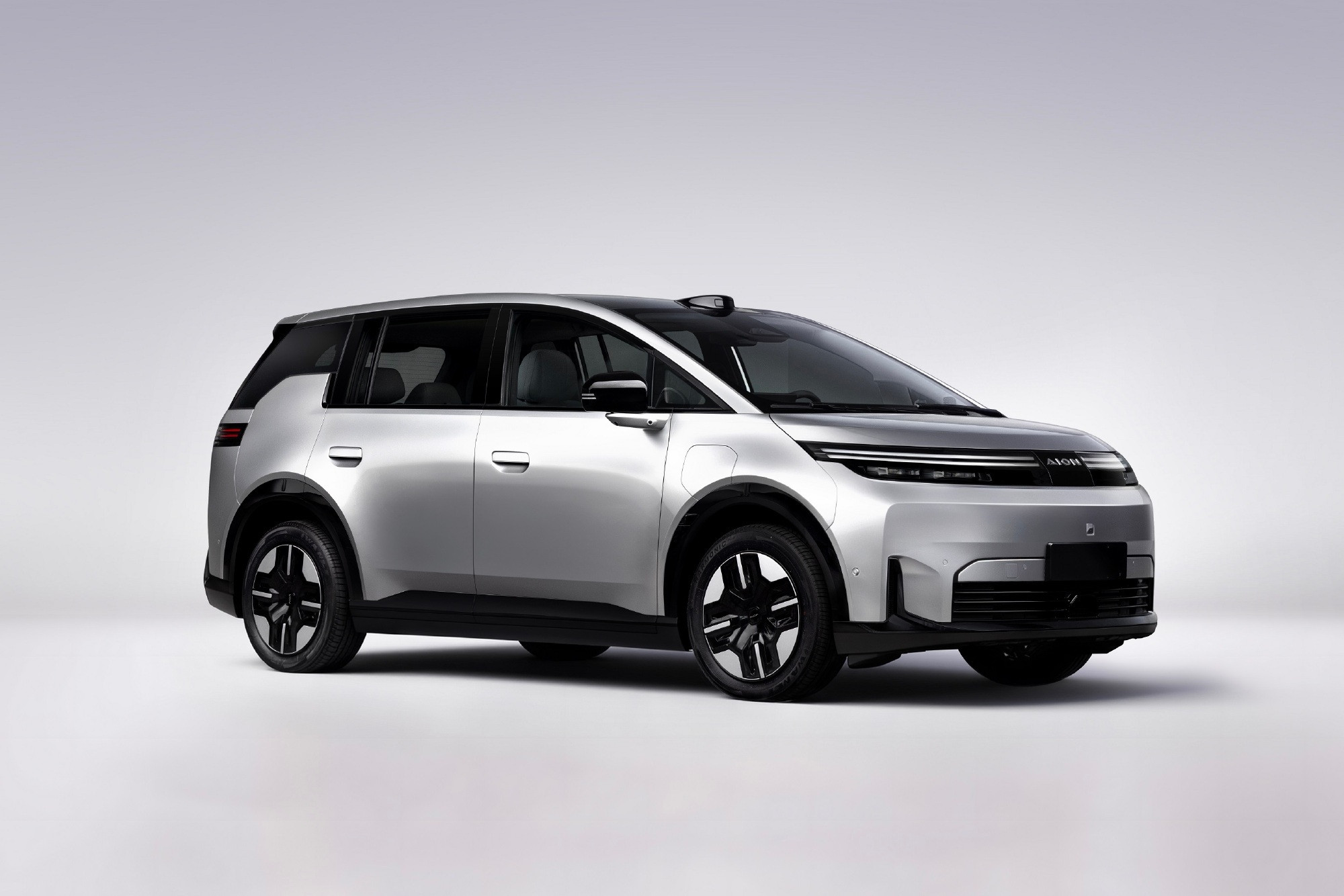 聊一聊埃安N60这台都市SUV🚗确实是把都市年轻人的用车需求摸得很透✨外观由前