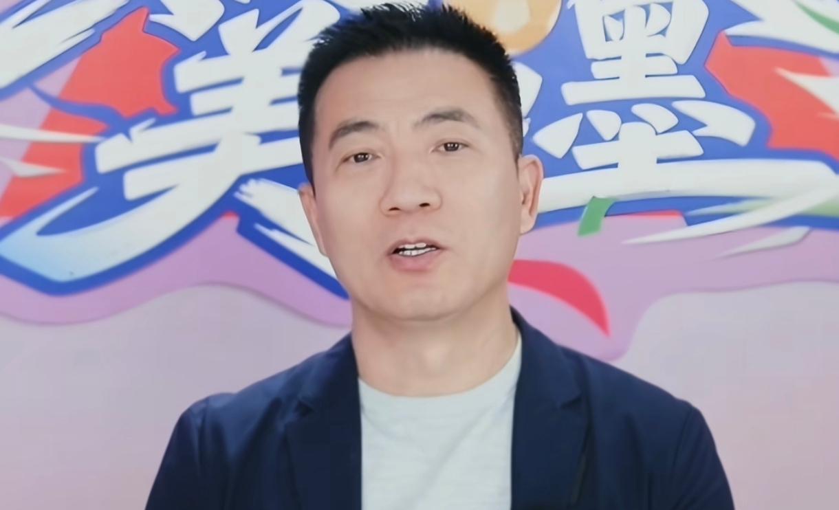 一针见血！黄健翔评价日本2-2战平荷兰荷兰队两度领先，两度被扳平，最后硬生生