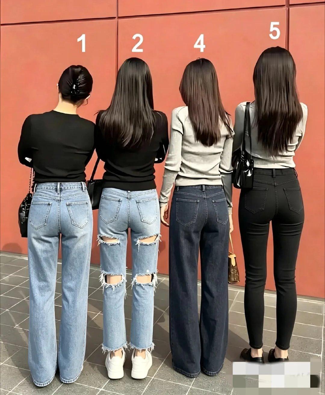 闺蜜4人当中，有一个还没生过小孩，你能看出来是谁吗？