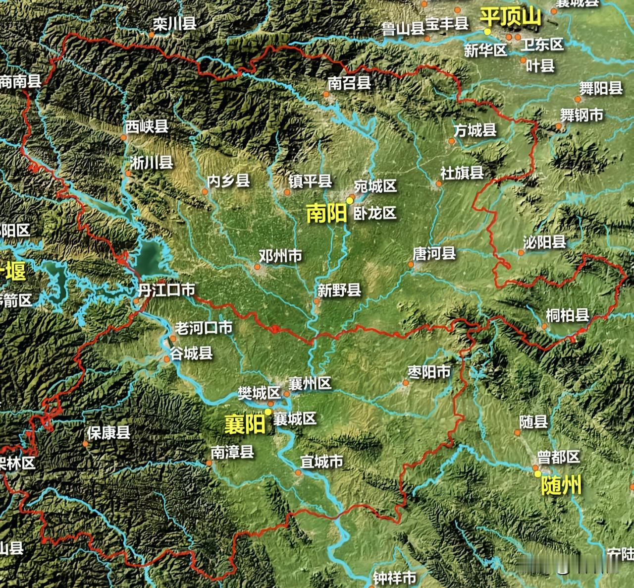 南阳平原好大，难怪能成为河南第三大城市，差点就把洛阳给超了，未来肯定也有机会反超