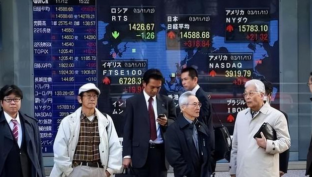 日本出口规模被广东省超越，高市早苗心情很复杂。日媒全都保持沉默，暗示这不等于日本制造业全面崩塌！日本