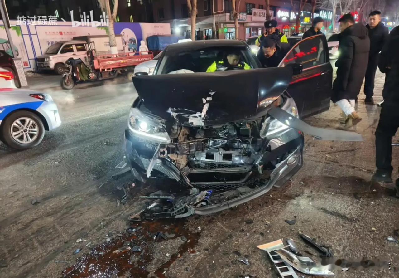 方程豹豹5：“看得出来，你小子是故意的！”本田雅阁：“没别的事，就是单纯想看看