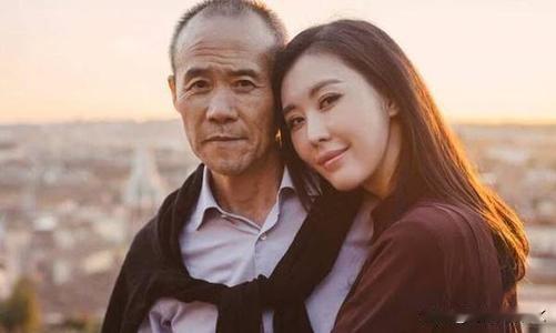 不卖了，不卖了，房子不卖了，经常听到朋友们这样说，把所有的房子下架，彻底不卖了。