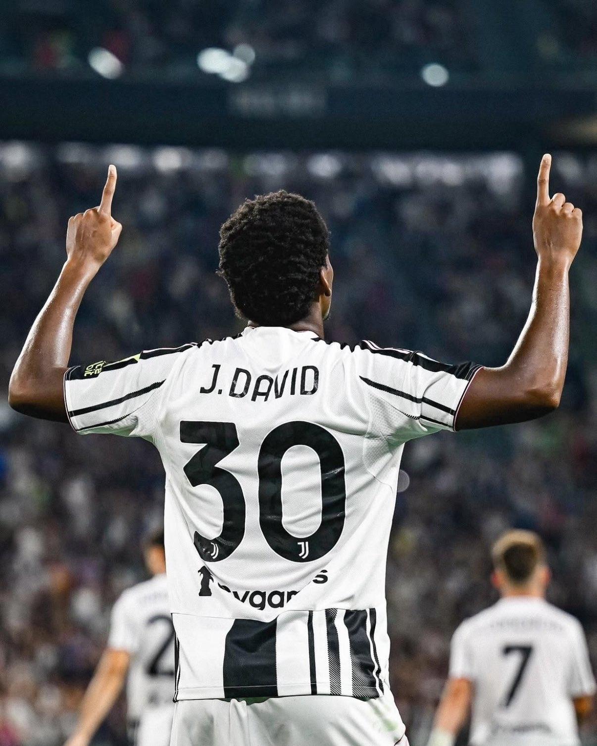 【戴维、穆阿尼互换？】尤文图斯和巴黎圣日耳曼之间产生了戴维和穆阿尼交换的想法。