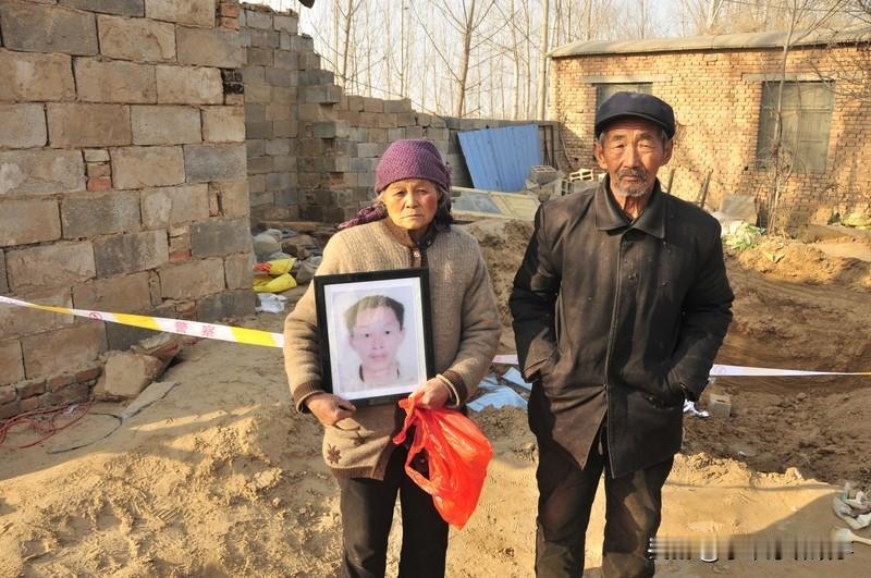 2025年湖南双峰县，一对准新人于同一地点先后坠亡，是意外还是另有隐情？11月