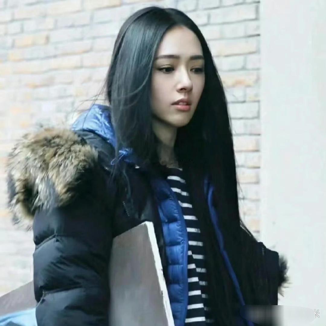 郭碧婷早期，最适合黑长直的女明星！
