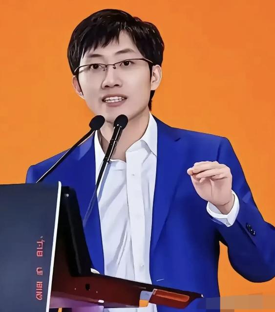 “中美差距究竟有多大？”DeepSeek创始人梁文峰再次语出惊人！他说：“我们经