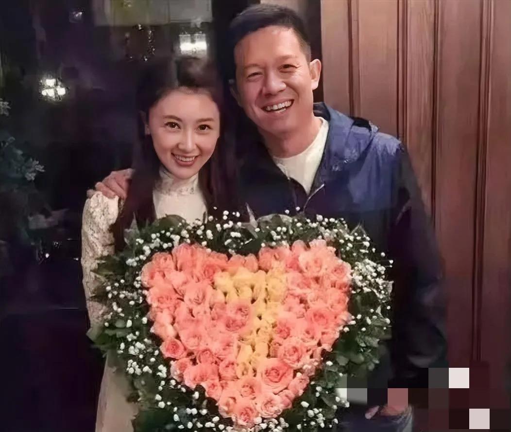 甘薇和贾跃亭的婚姻问题终于搞明白了，原来乐视发生那么大的财务问题，甘薇和贾跃