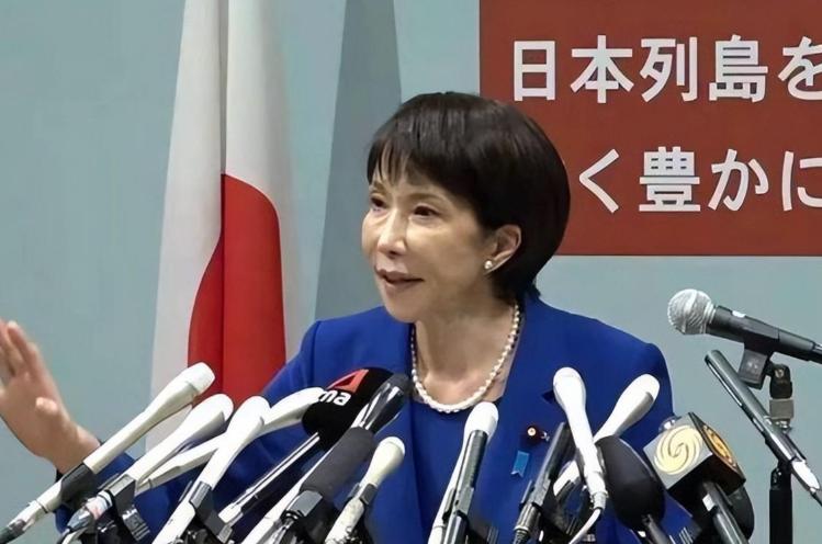 8月11日，大批日本人在华被拘留？高市早苗这次真急了！据日本《每日新闻》11