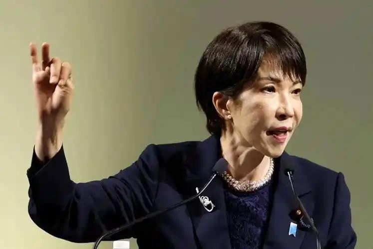 高市早苗任内大概率会去拜靖国神社，但这把“政治火”她要留到最关键时刻再烧。综合日