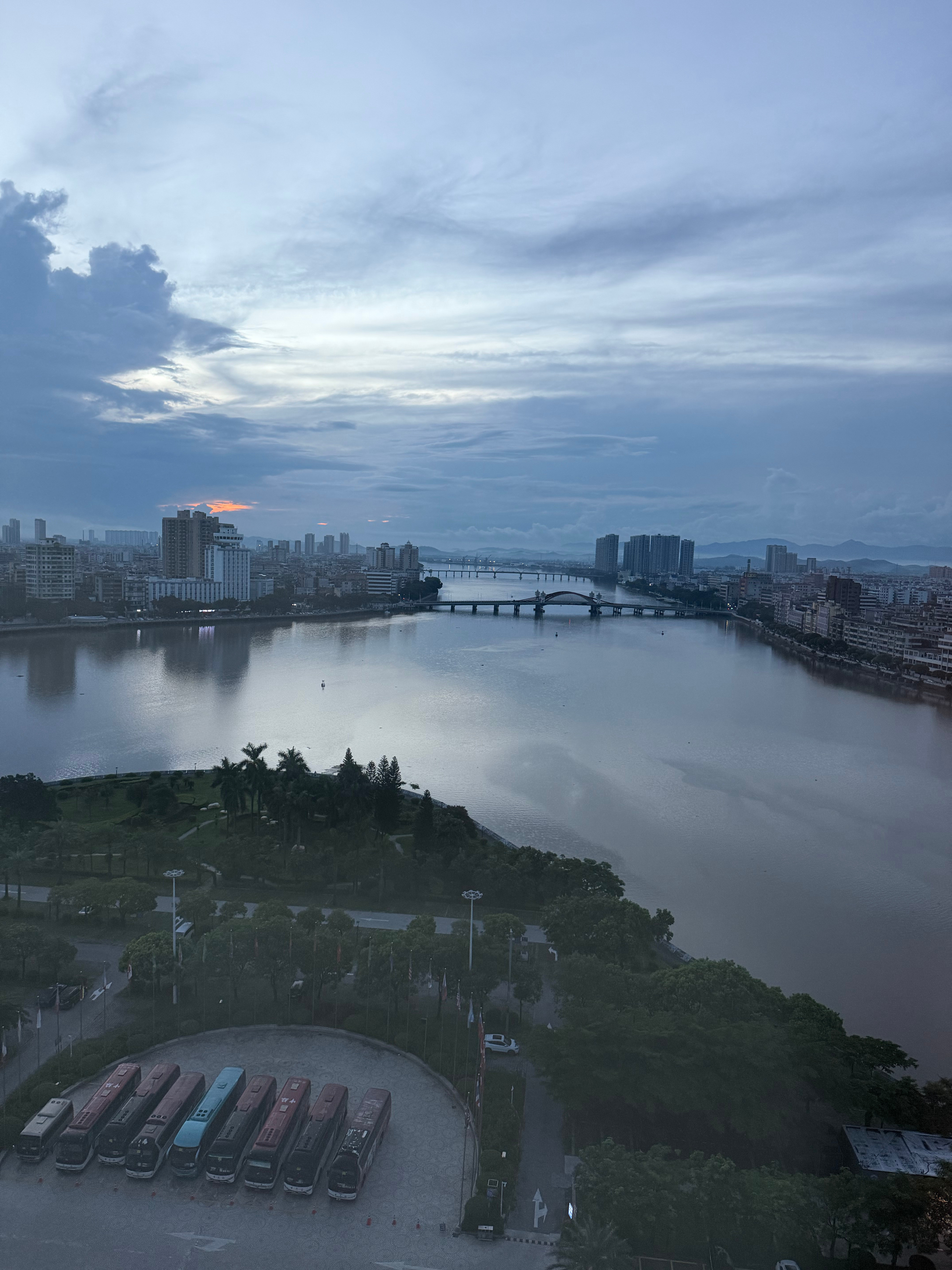 为了看个碉堡在开平住了一夜今天打卡：赤坎古城开平碉堡