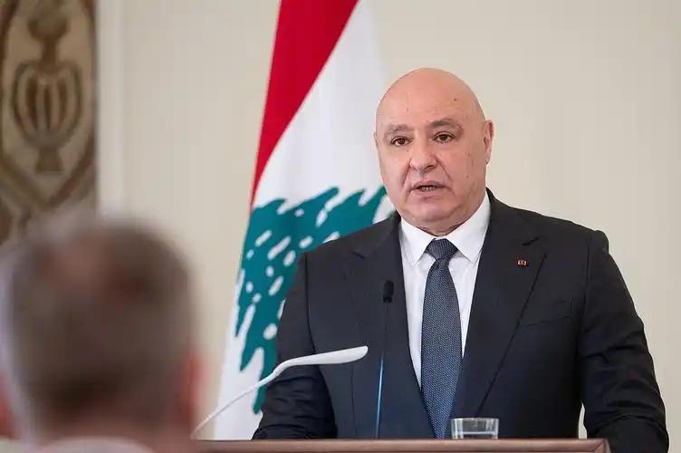 真没想到，中东的天说变就变！美以联军还没缓过神，德黑兰上空竟杀出一支“神秘天兵”