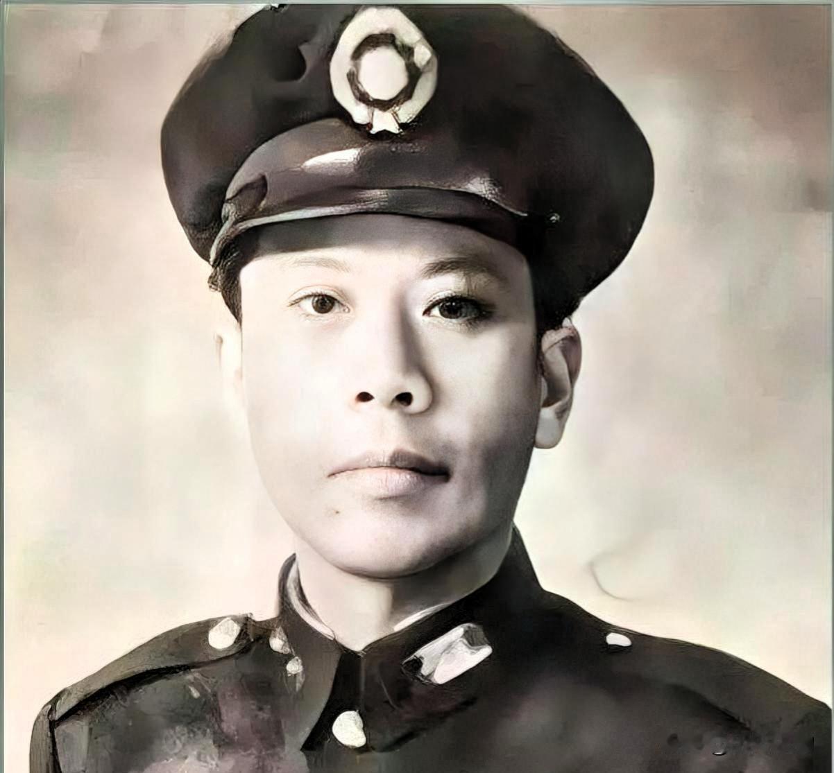 这个人叫宋瑞珂，黄埔三期出身，是陈诚土木系里典型的学院派将领，打仗讲究章法，尤其