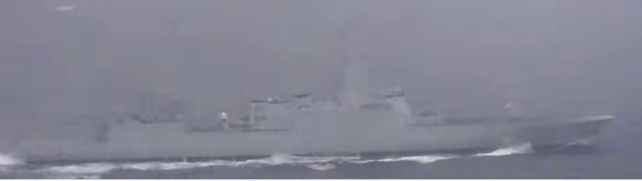 中国海军055万吨大驱编队进入日本海！日本防卫省今天发消息，咱们中国海军的大