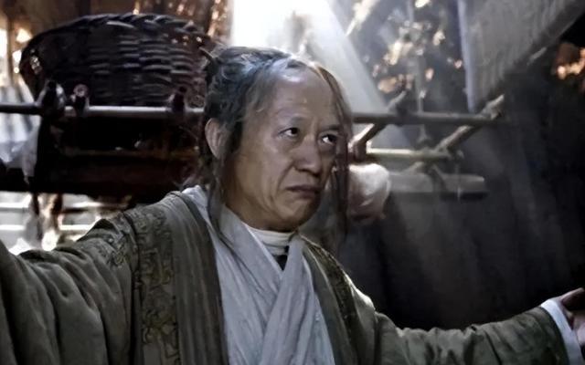为什么杀了魏忠贤不久，大明朝就垮了？很简单的道理，你给魏忠贤一百万军费，他贪了