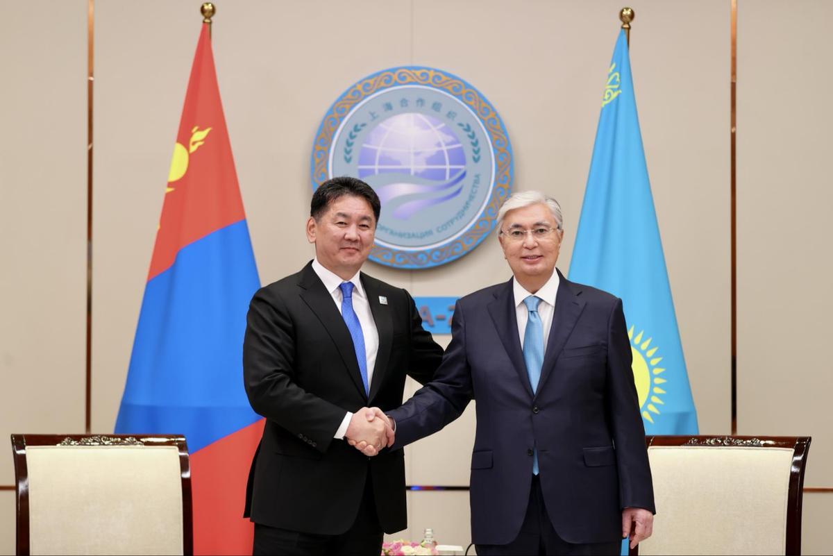 抢在中俄谈妥之前，又一个邻国加入争夺战，力劝中俄管道不走蒙古哈萨克斯坦能源