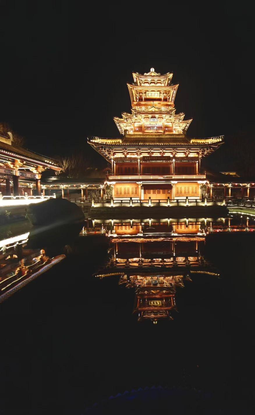 很多人一听到“无情”两个字，就觉得这人变坏了、心硬了、不好相处了。但我今天想说句