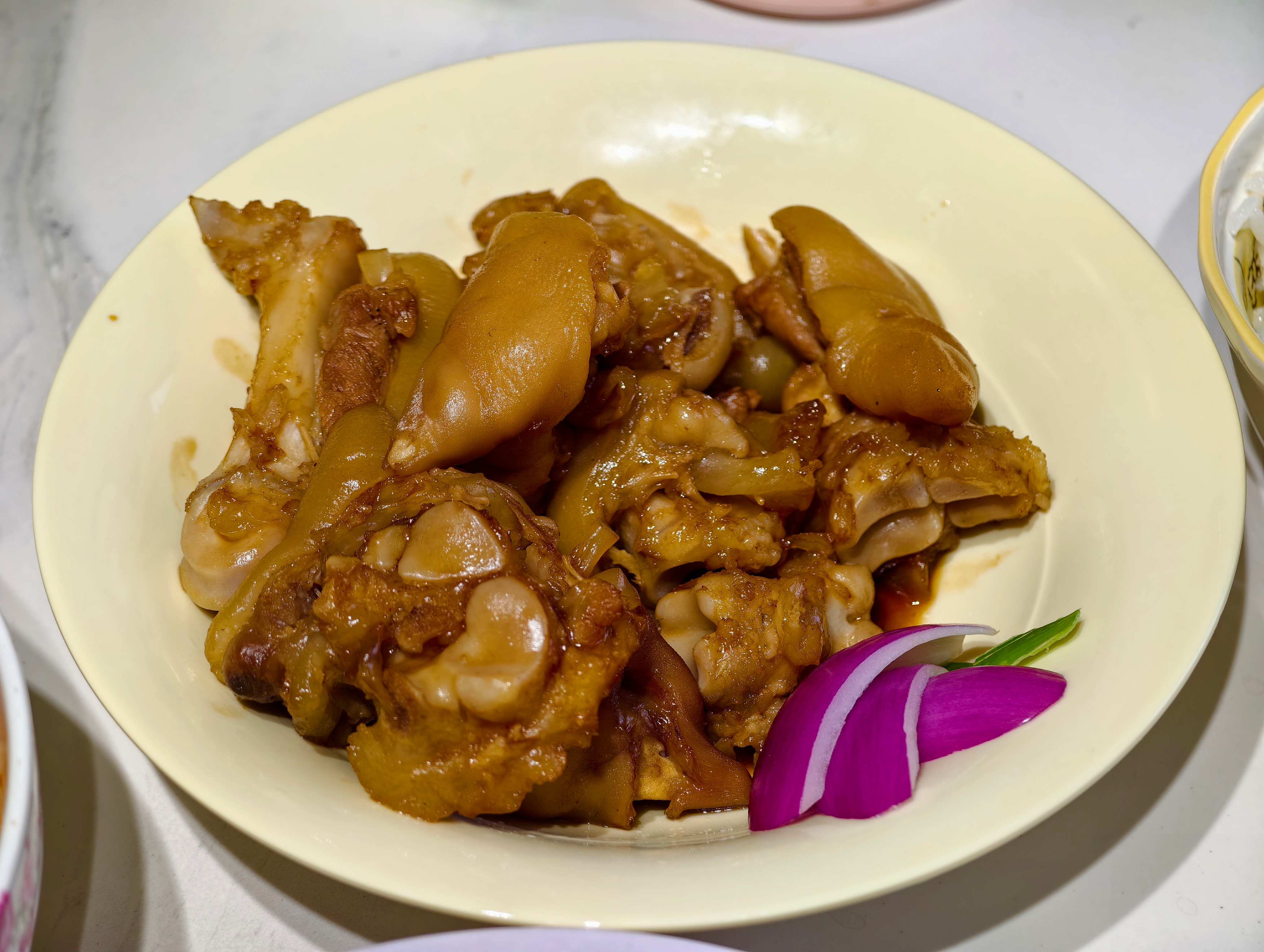 准备干饭。来块猪蹄不？