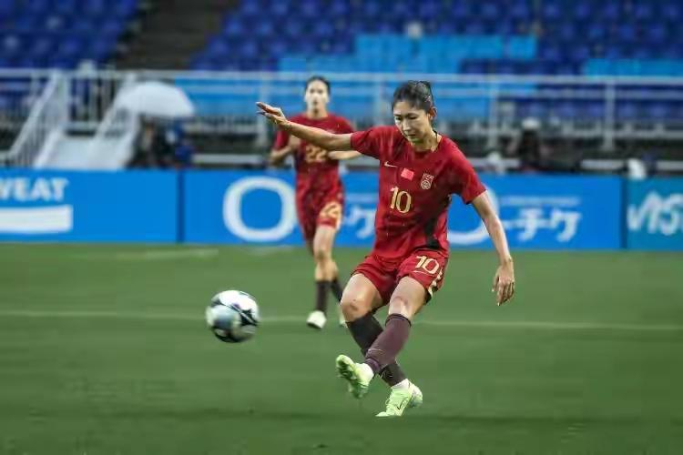 熬夜也要看！女足决战温布利央视全程直播11月30日凌晨1点30分铿锵玫瑰