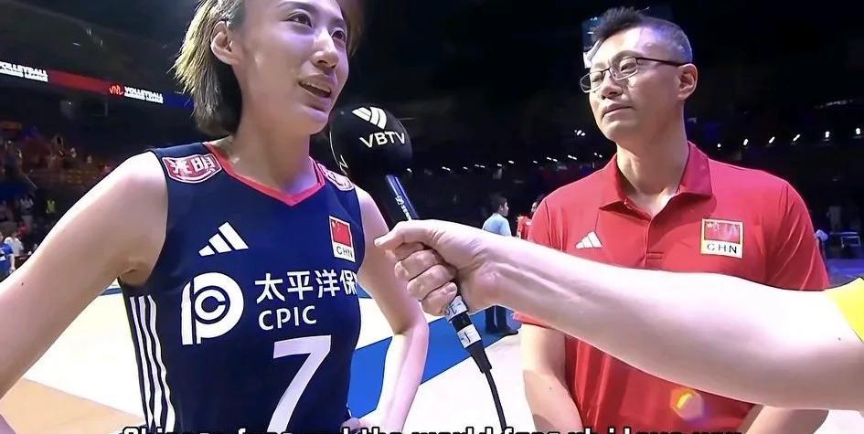 香港站打日本和意大利全靠王媛媛了！王媛媛作为队内资历最深的核心球员，深得香港人