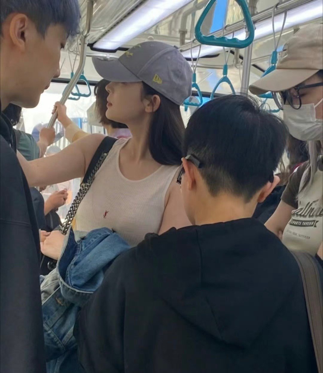 偶遇古力娜扎，真的是太幸运了。