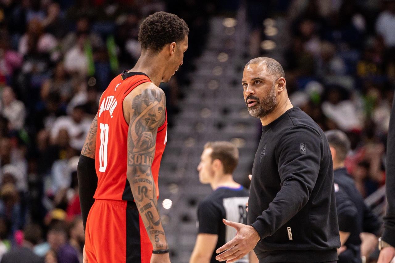 目前最现实的选择是争第四主场优势。最理想的，当然是在第三打第六，但是目前看基