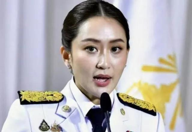 快讯！佩通坦直击对手要害，洪森气急败坏洪森泄佩通坦通话酿“通话门”，泰反对派攻