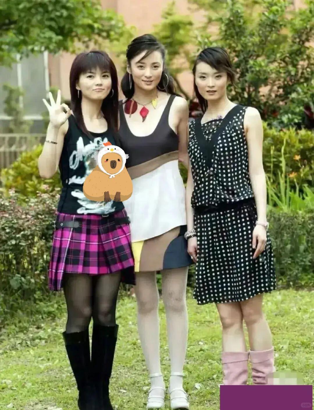 左边李湘很漂亮，没曾想中间大个更漂亮本来看左边李湘很漂亮，没曾想中间大个更漂亮，
