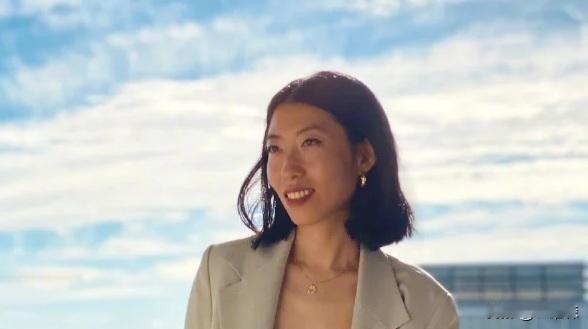 曲婉婷抖音试水复出即被处理：互联网有记忆，底线不容试探曲婉婷突然在抖音开通