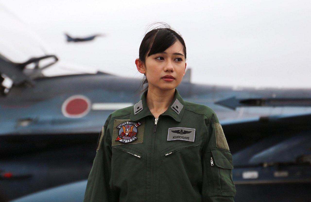 细思极恐！日本10式坦克爆炸绝非意外，3人车组4人伤亡，猫腻藏不住了 就在昨