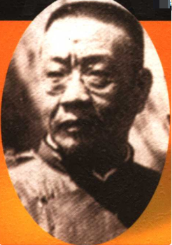 1904年，母亲站在桌边布菜，听到儿子谭延闿高中进士，手一抖，筷子滑到地面。正房