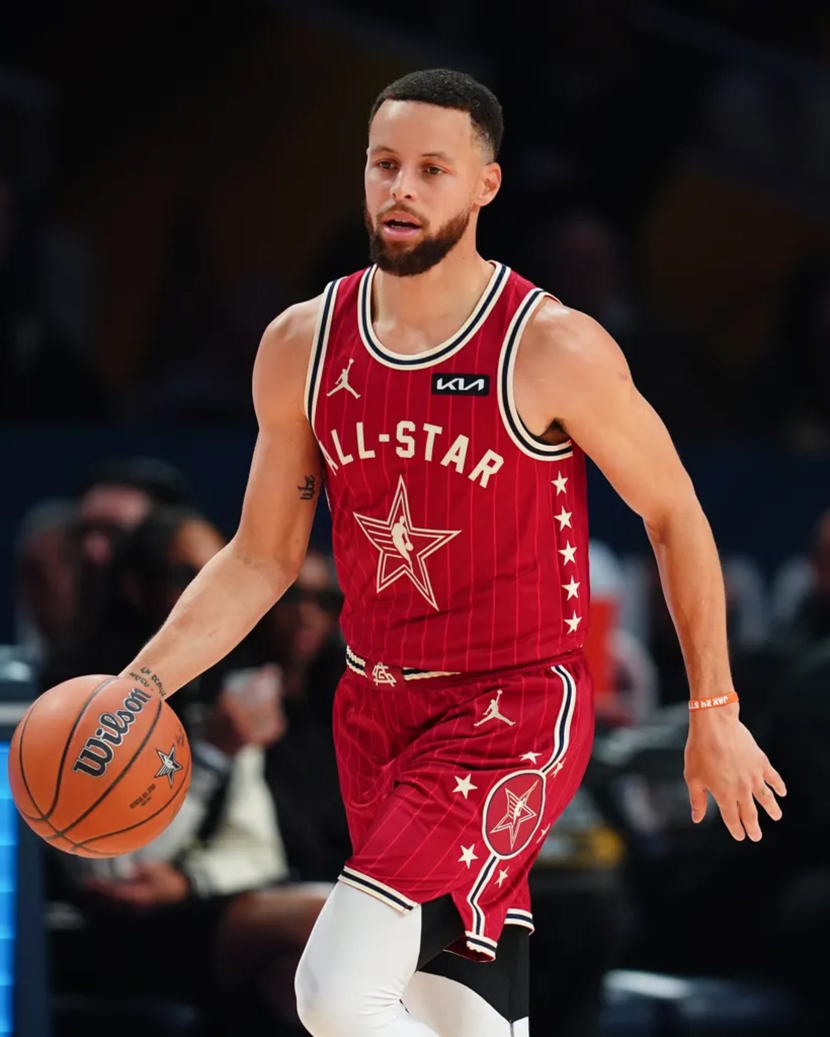 【#库里因伤缺席全明星赛#】#巴特勒成功接受右膝手术#早日康复勇士今日主场战灰熊