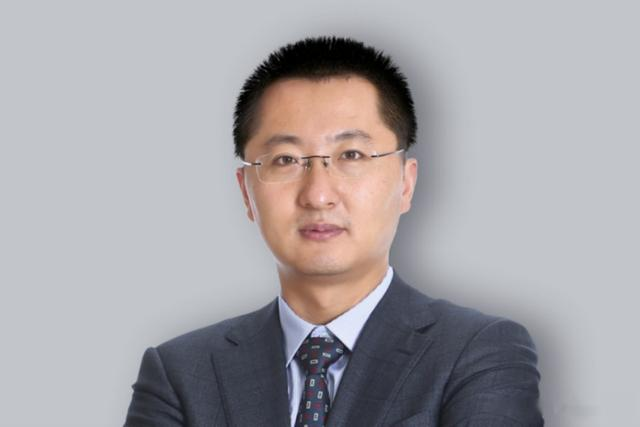 调仓风向标|中泰资管姜诚:“被动”调整应对市场,逆势加仓房地产