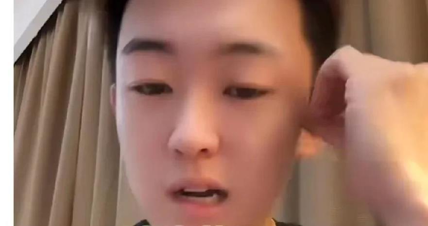 这也太厉害了吧！原来邱瑞在直播时称自己和把永博聊天，把永博没有说太多，透露孙颖