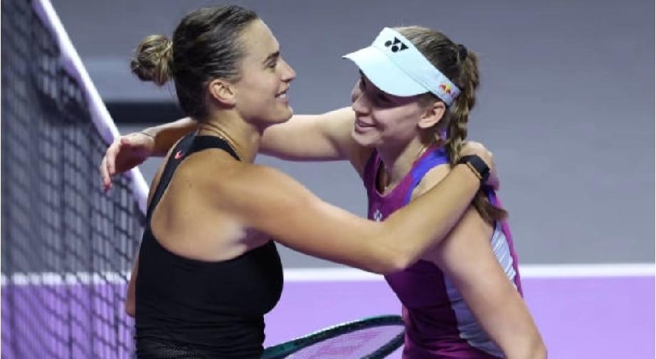 “双巴大战”如约而至，本赛季WTA最终章的对决今晚即将上演，大家更看好谁会拿到这