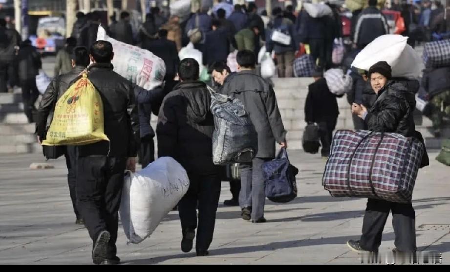 我觉得整天唱衰楼市的，都是穷人，都是没有楼，或者楼少的人。可楼市真衰了，对谁儿