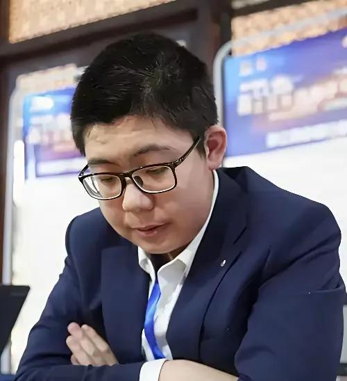 东莞元朗荣华杯王禹博在强手如云中夺冠，同尹昇组成国家象棋队参加世锦赛的孟繁睿发挥