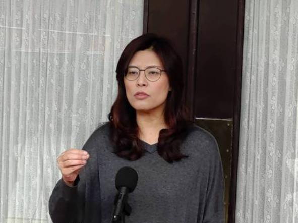 傅崐萁够义气,两次力挺郑丽文!傅崐萁确实帮了郑丽文大忙。当内部出现不同