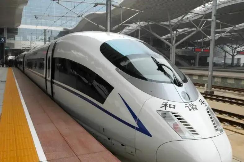 ​第三方支付平台已经受到严重的打压，这时候很明显看得出，在铁路所售票的官方平台上