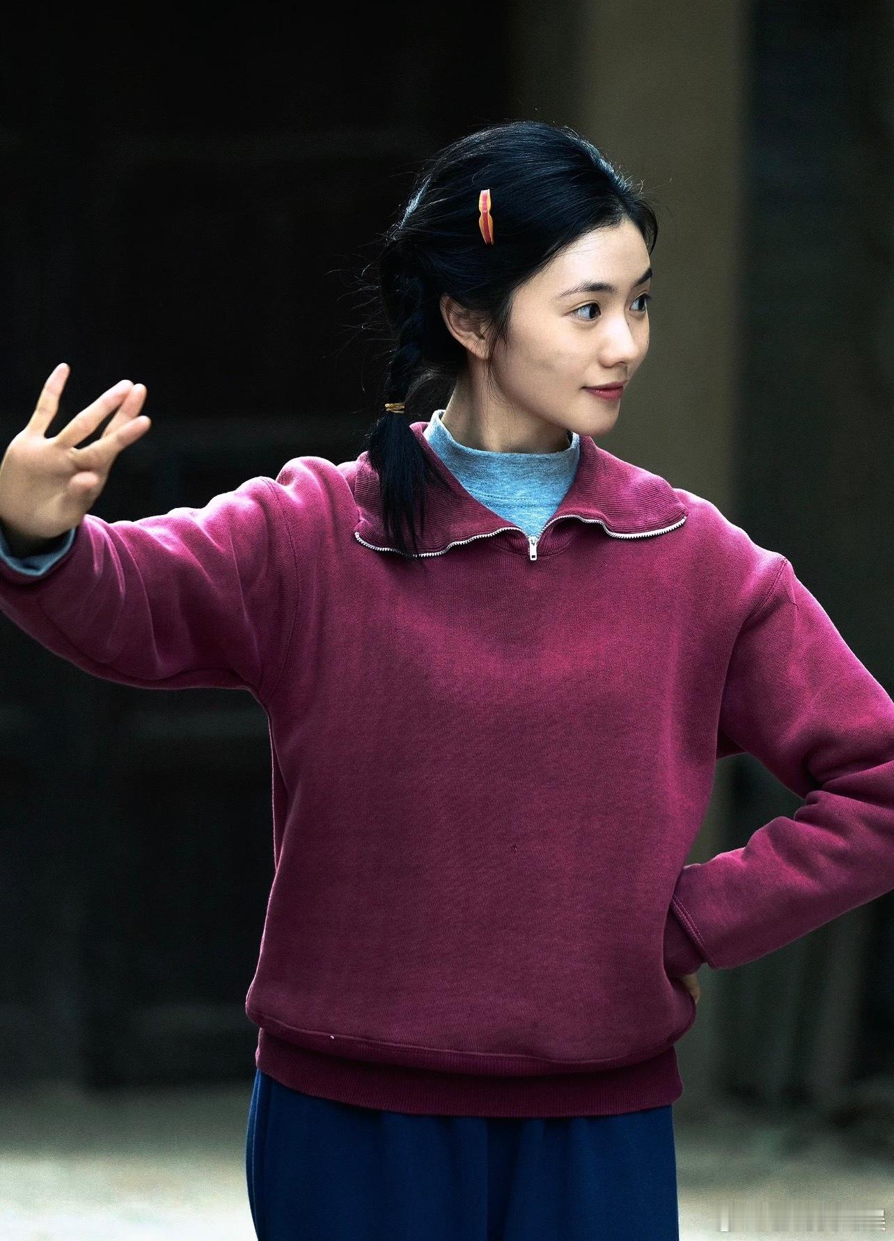 刘浩存没敢认烧火丫头是刘浩存一路沉淀稳步成长，刘浩存的蜕变大家有目共睹。如今从容