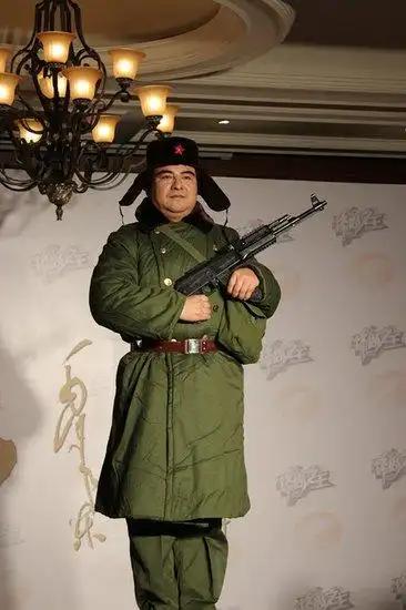 【玩砸了？】陈光标一激动说:我的新车劳斯莱斯加长版，国内唯一一辆，我要送给你张