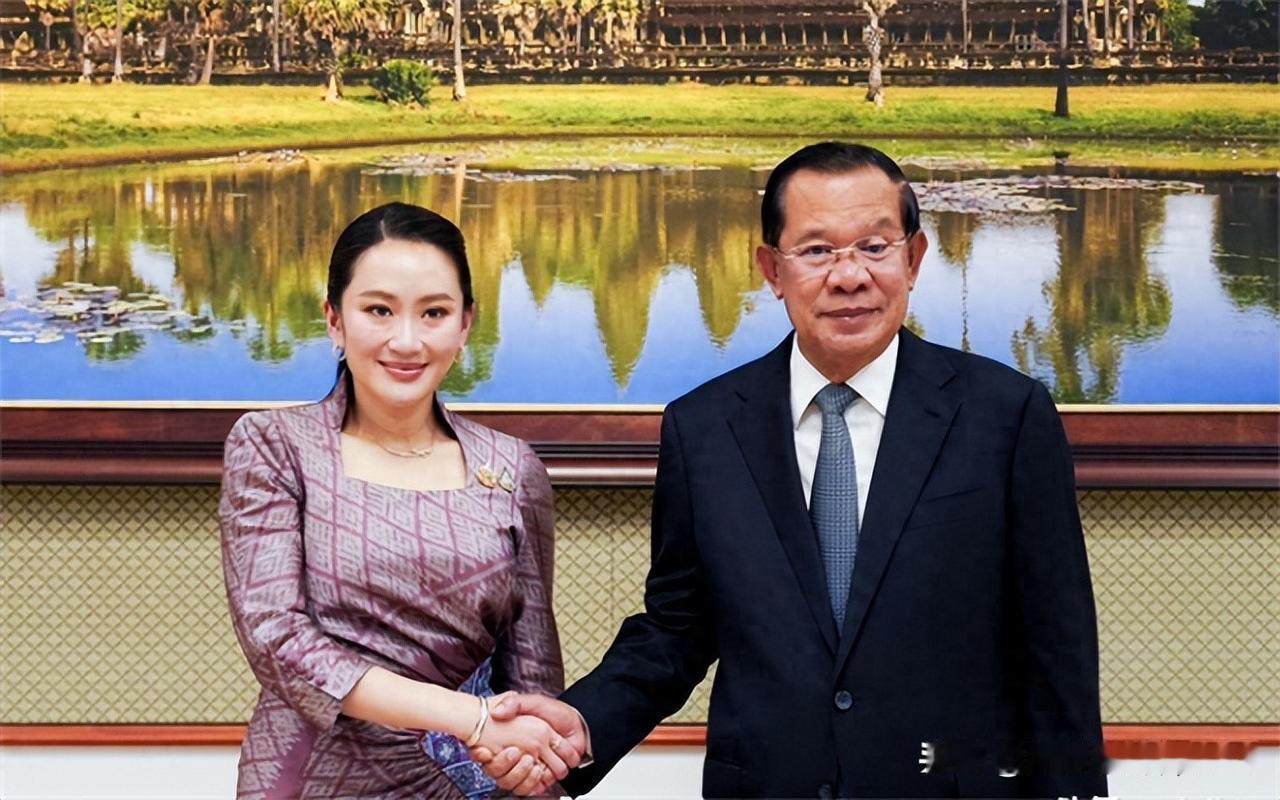 洪森千算万算，唯独算漏了一点！那就是“侄女”佩通坦的决绝，不惧威胁直接封关，洪森