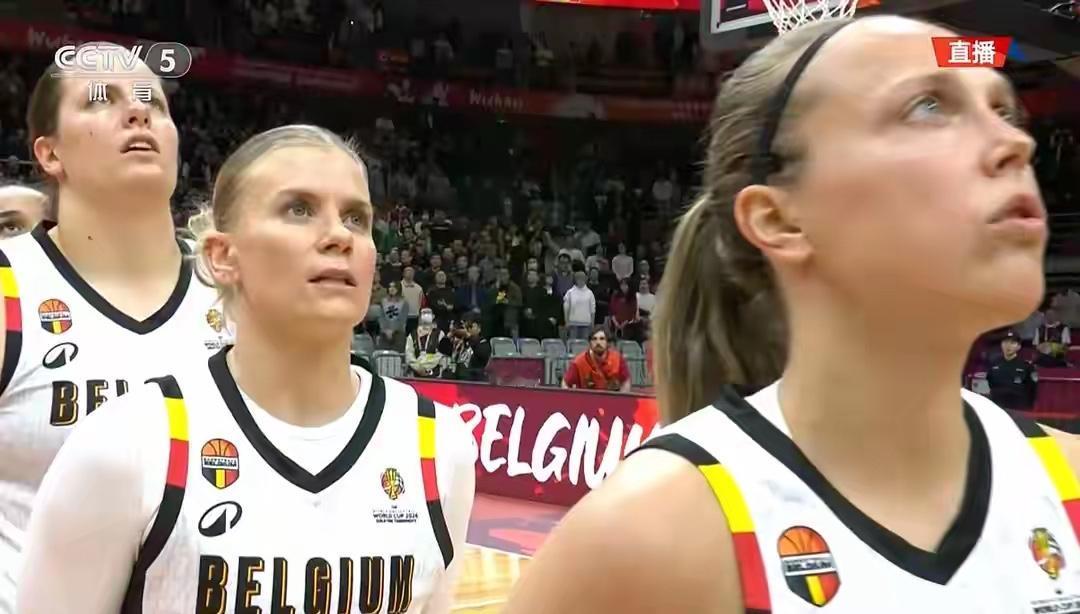 中国女篮15分惨败！输球原因揭晓，4人表现太拉胯，数据一目了然，3月12日晚上，