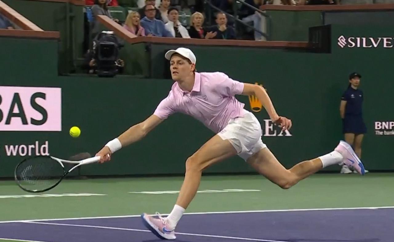 辛纳与沙波瓦洛夫印第安维尔斯大师赛第三轮比赛时刻北京时间202