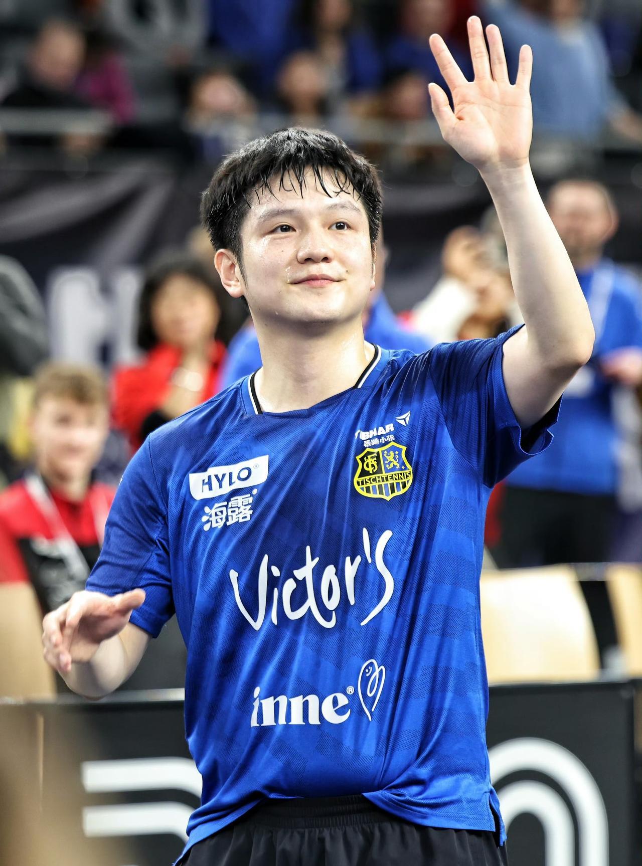 樊振东这一组太帅了，素颜一样扛打！这笑容太爱了，真是相由心生！感谢樊振东每一次