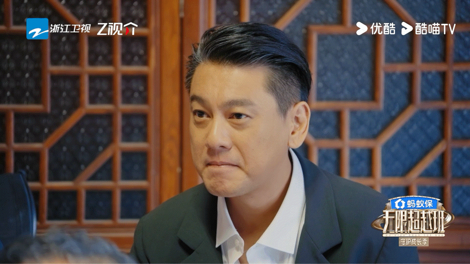 朱孝天抢角色朱孝天不淡定了选角环节朱孝天全程积极主动，全力争抢适合自己的角色，和
